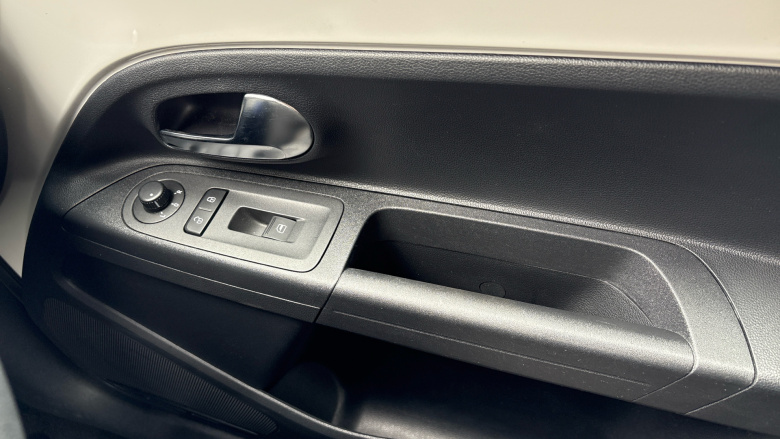 Volkswagen Up 1.0 High Up 5dr Petrol Hatchback